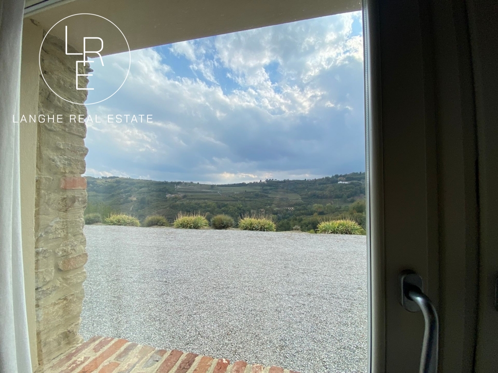 langhe-property-for-sale-with-vineyard-16