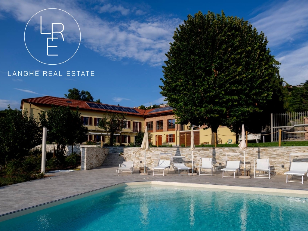 Diano_alba_property_for_sale_bed_and_breakfast_32