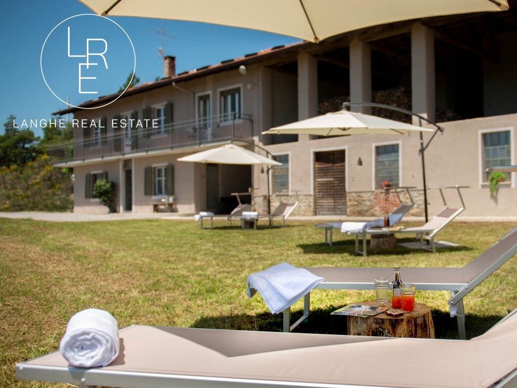 Langhe_panoramic_property_bed_and_breakfast_for_sale_with_land_2